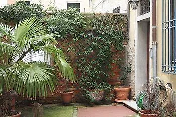 Apartments Venice Hotel *